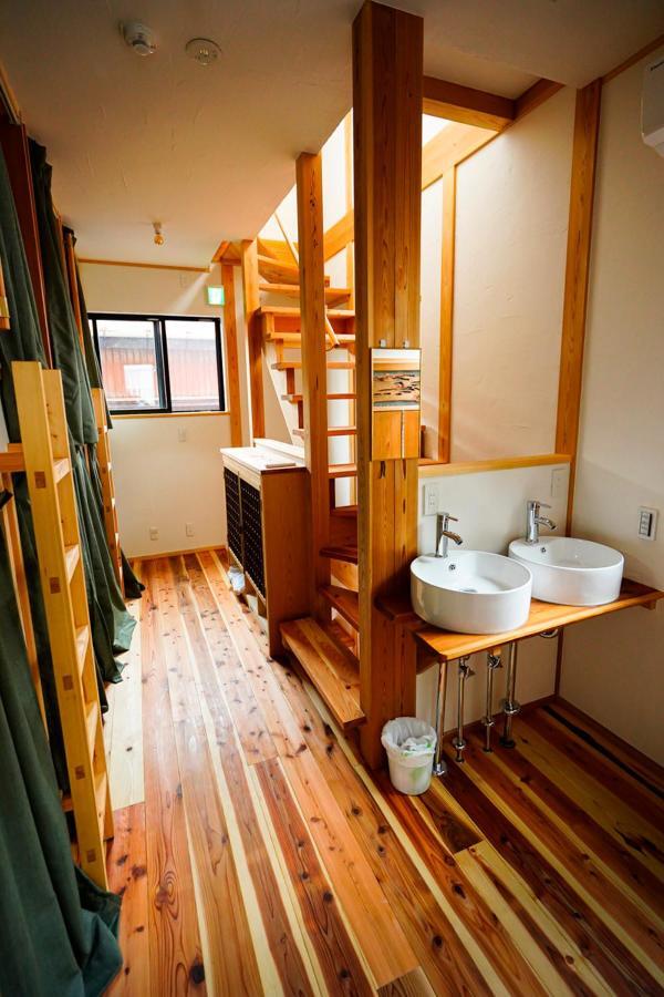 Kichinya Yagoro Hostel Fujisawa Bagian luar foto